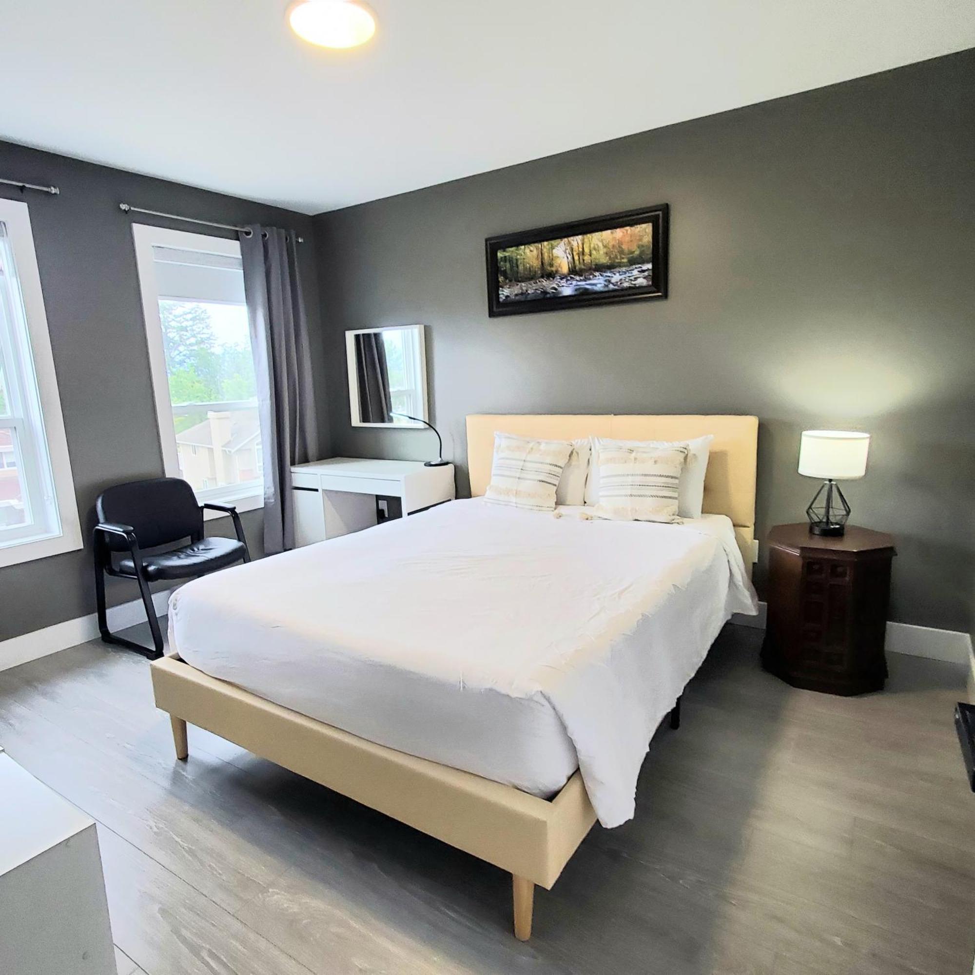 Mountain Retreat 3 Bedroom Garden House Near Heritage Park, Coliseum , Hwy 1, Fishing, Cultus Lake Chilliwack Exteriör bild