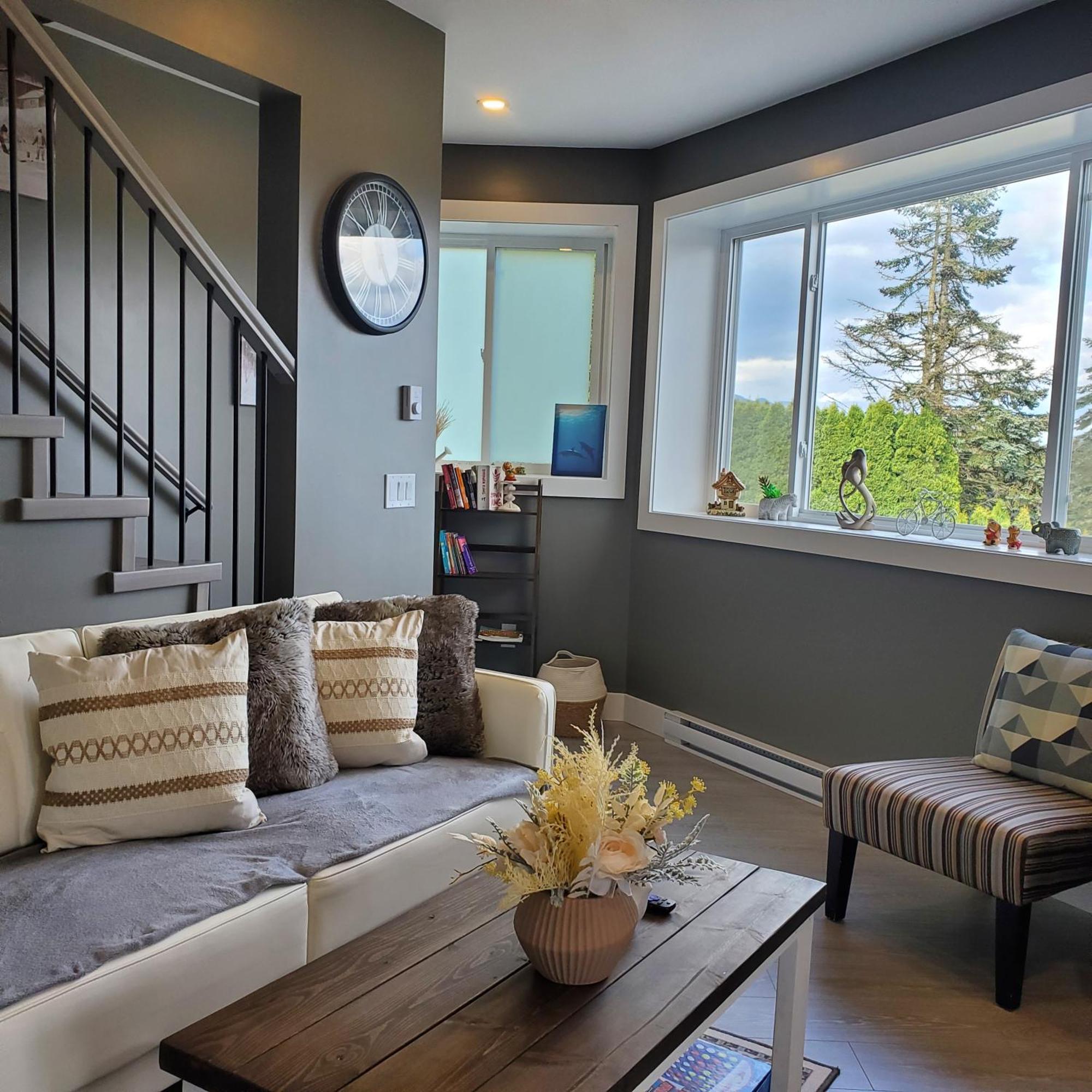 Mountain Retreat 3 Bedroom Garden House Near Heritage Park, Coliseum , Hwy 1, Fishing, Cultus Lake Chilliwack Exteriör bild